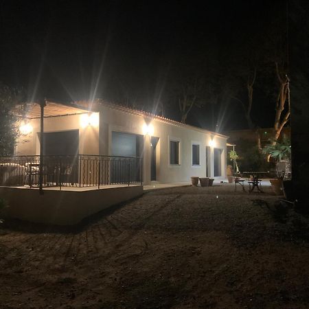 La Glycine Villa ปอร์ทิราญ ภายนอก รูปภาพ